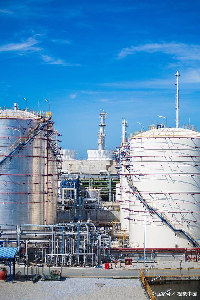 ������ҵĥ����������װ������ʵ����