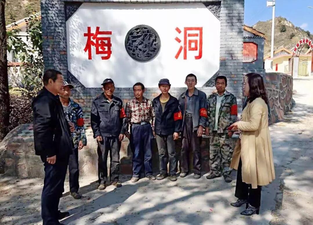 ����ʱ����չɭ�ַ����徲�ͻ���Ա��ְ���μ��