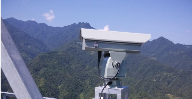 һ���ֳɵ�ɭ�ַ����ؽ���ƻ����������������������벻��һ̨˫������̨�����ĬĬ֧��